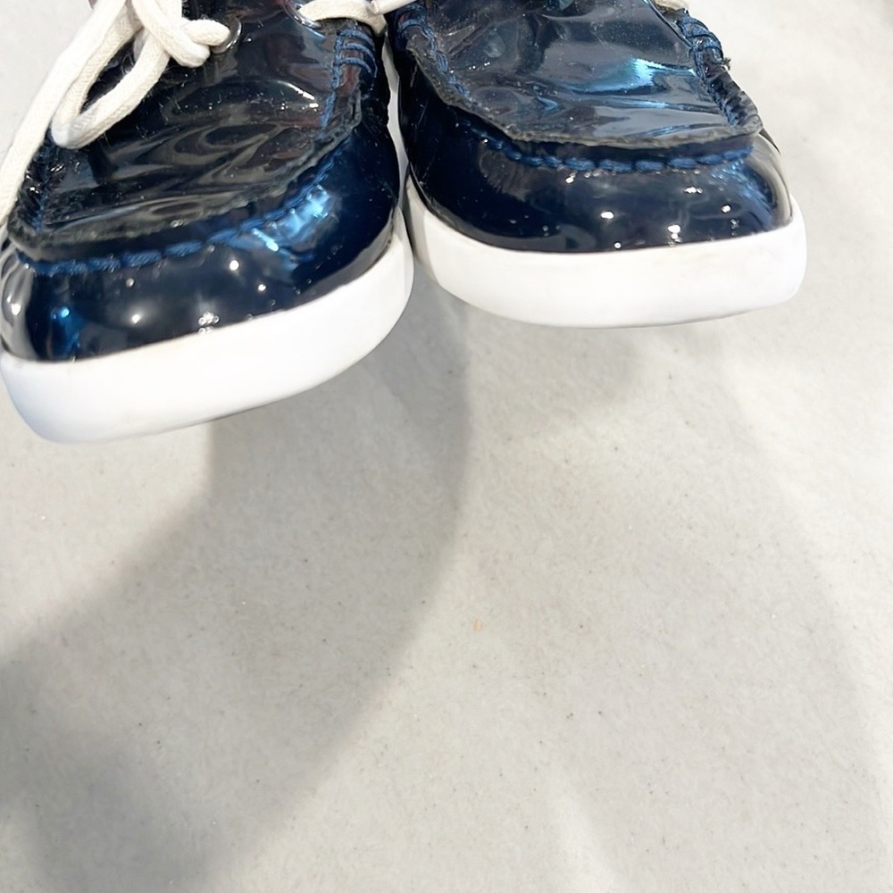 Cole Haan Nantucket Boat Shoe Nantucket Camp Moc Patent Leather Navy Blue size 6 - Picture 7 of 10